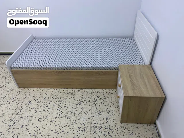 سرير جديد و درج