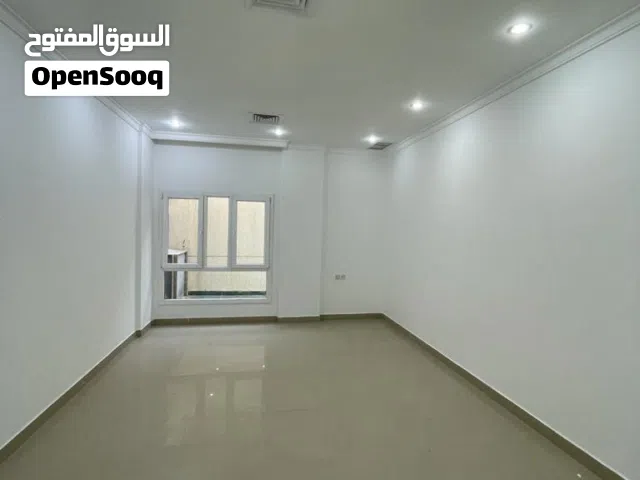 80 m2 3 Bedrooms Apartments for Rent in Hawally Jabriya