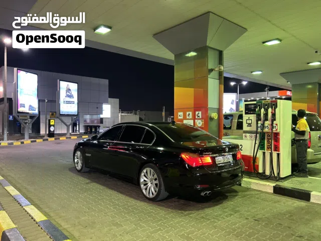 2012 بي ام دبليو الفئة 7 730