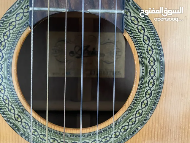 جيتار للبيع