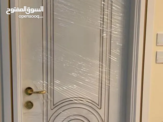 شقه مع روف مجدده بالكامل للبيع