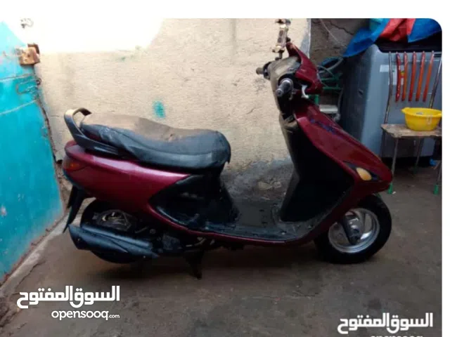 فراشة للبيع نضيف جدا