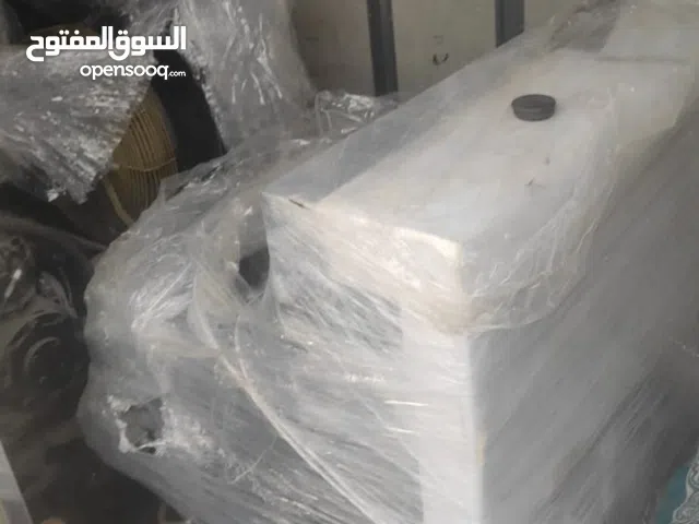 كمبروسترات. تبريد وتجميد مستخدم نضيف