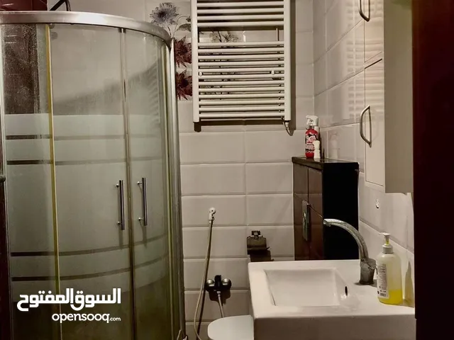 195 m2 4 Bedrooms Apartments for Sale in Tripoli Ain Zara