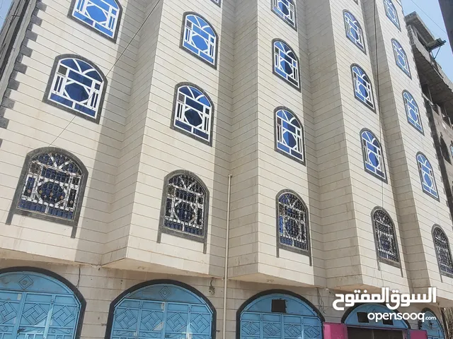 عمارة للبيع في مدنية اب في منطقة ممتازة ومطلة على المدينة