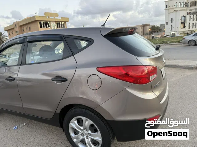 2012 هيونداي توسان Limited