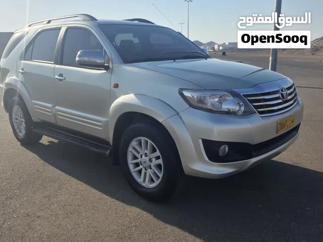 للبيع تويوتا فورتشنر بهوان 2014