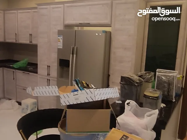 شقة مفروشة فخمة للايجار لم تسكن
