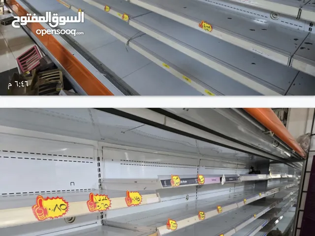 للبيع ثلاجة عرض 6متر مستخدمة مدة قليلة .جدا