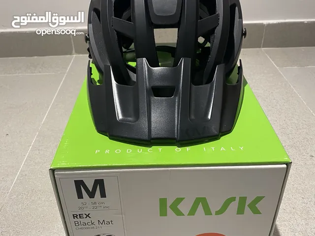 للبيع خوذة رأس / helmet for sale