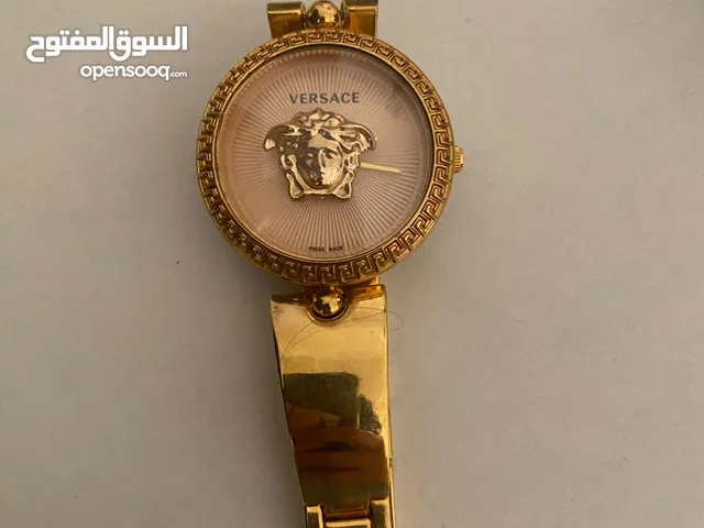 ساعة فرساتشي مش اصلي  جديد من سعودي