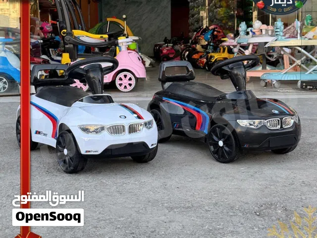 سيارة دفع قدم  بي ام تناسب عمر 1 سنة الي 4 سنوات مع موسيقى واناره خدمة_توصيل لجميع انحاء المملكة