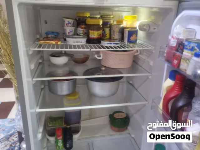 ثلاجه ماركه جيده جديده مستعمله قليل نظيفه