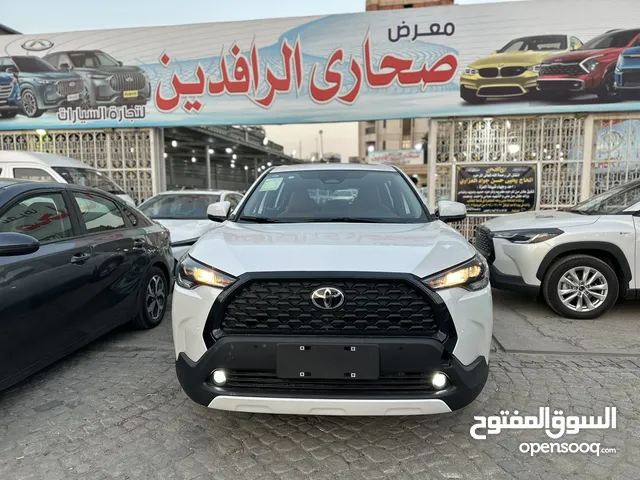 كورلا كروس فول مواصفات هايبرد