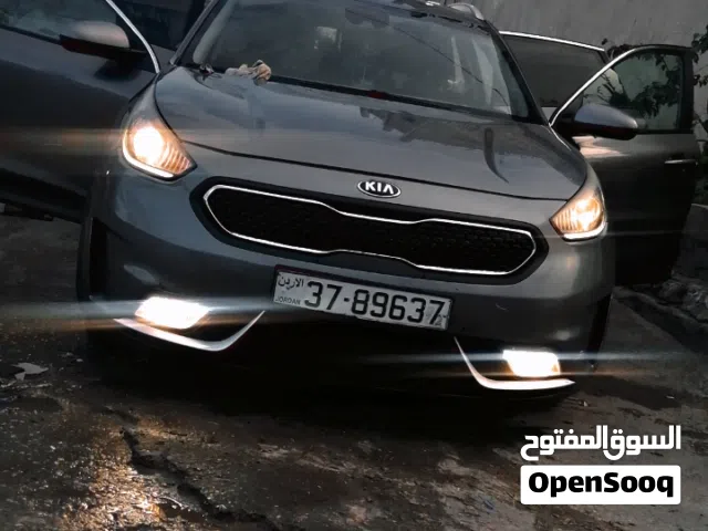 2018 كيا نيرو EX