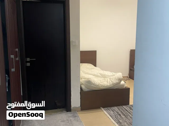 غرفة ماستر في شقة شخصية غير تجارية