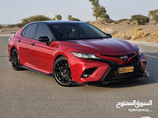 تيوتا كامري TRD