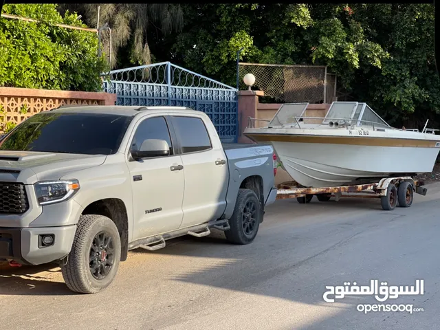 قارب امريكي