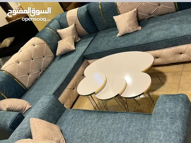طقم كنب. متوفر ب عدة الوان خشب تفصيل وليس تجاري