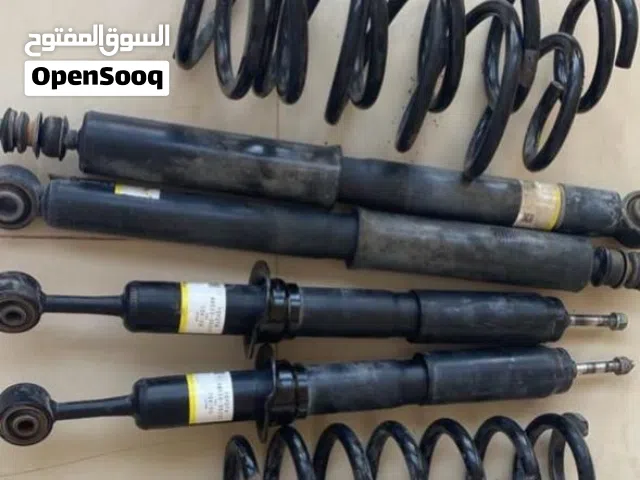 للبيع طيات السبرنقات حق لاندكروزر استيشن موديل 1998-2007 قياس الوكاله