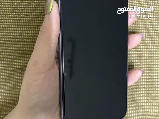 ايفون 11 بنفسجي