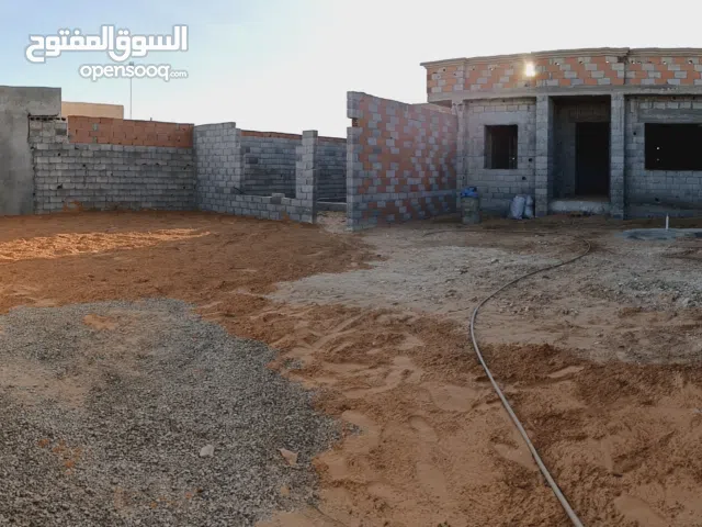 3 Bedrooms Farms for Sale in Tripoli Al-Baesh
