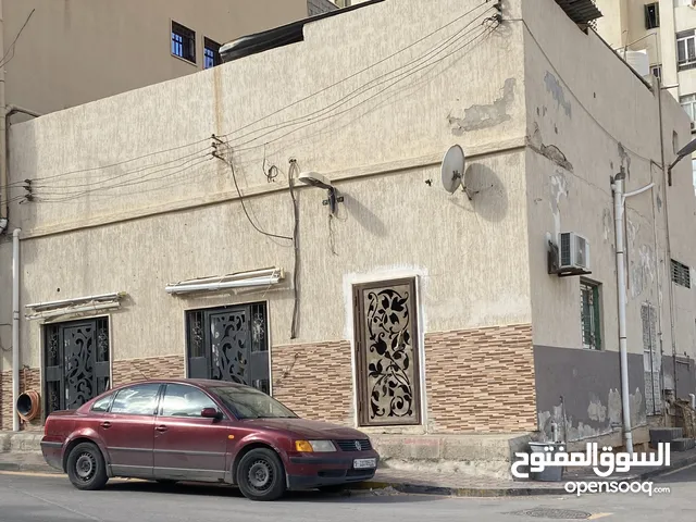 مبني للبيع ,, المدينة / طربلس المكان / طريق المطار - أبوسليم  المساحة / 144 مترًا
