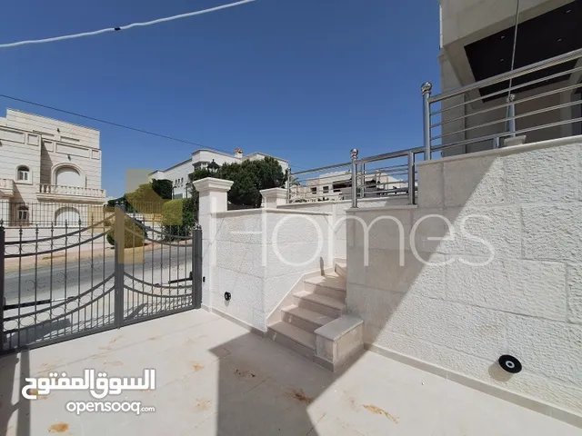 235 m2 4 Bedrooms Apartments for Sale in Amman Khalda