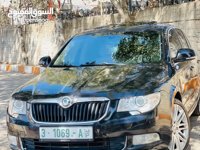 Skoda super 2011
