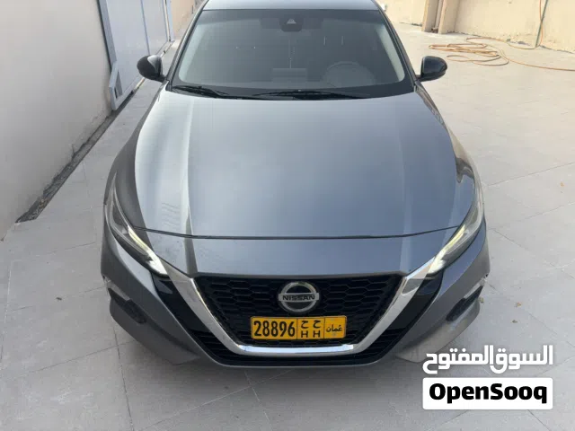 Used Nissan Altima in Al Batinah