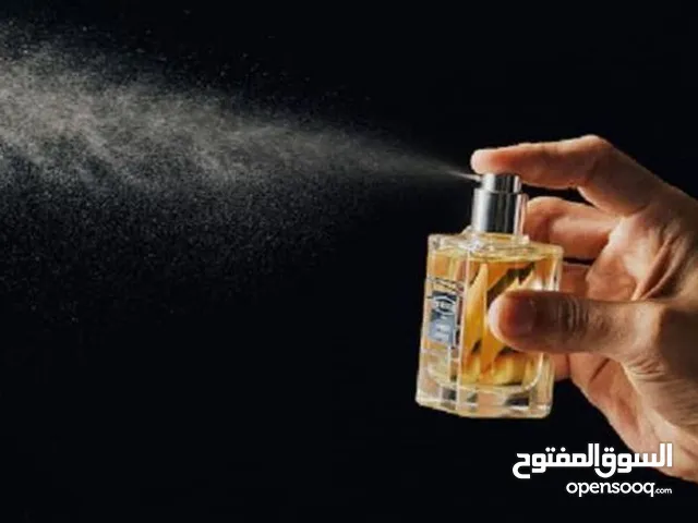 بضاعة مخزن عطور جديدة