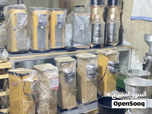 ماكنات طحن قهوة ، جديد ومستعمل بحال الوكالة من حجر 8/10/12/14/15/18 محامص قهوة 10/15 كيلو