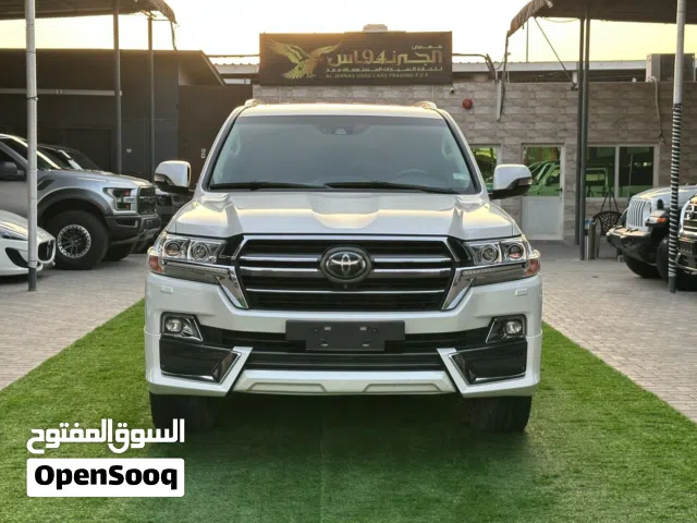 2021 تويوتا لاند كروزر VXR