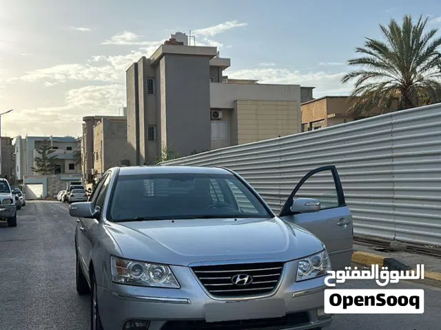 سيارة سوناتا للبيع