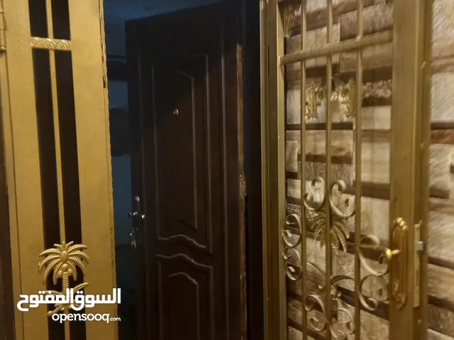 دوار المشاغل طبربور وضاحيه الاقصى 125م   مطله على دوار المشاغل