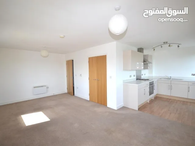 Unfurnished Monthly in Tripoli Algeria Square