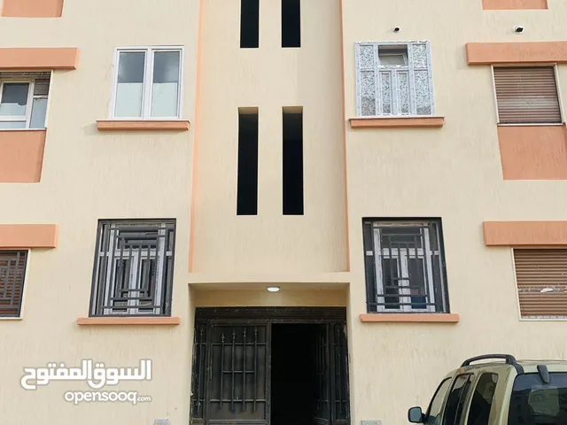 165 m2 4 Bedrooms Apartments for Sale in Tripoli Zanatah