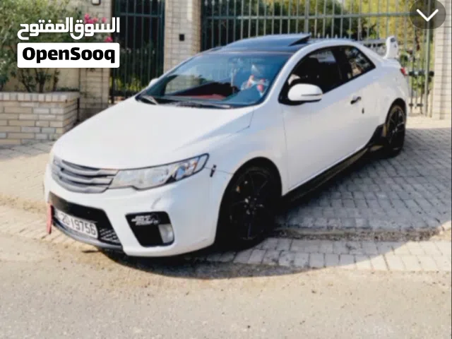 2011 كيا فورتي GT