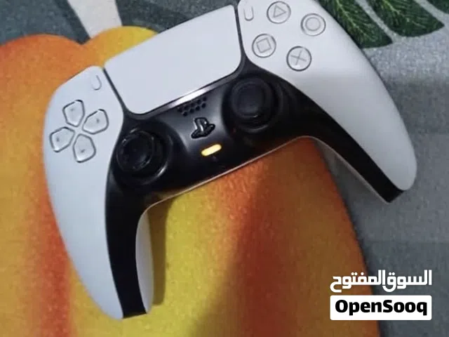 ذراع ps5الاصلية الي جاية مع الجهاز