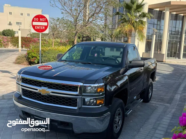 للبيع سيلفرادو بحالة ممتازة صفر حوادث