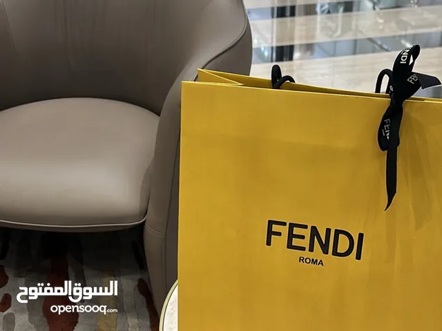 سواره من فندي