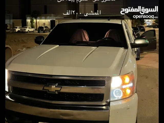 Used Chevrolet Silverado in Al Riyadh