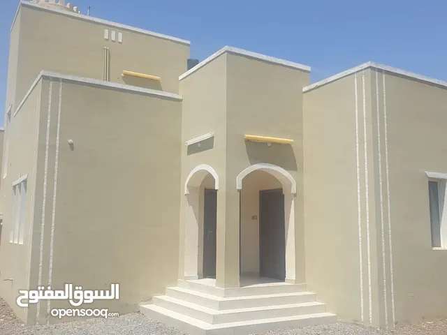 189 m2 3 Bedrooms Townhouse for Sale in Al Dakhiliya Izki