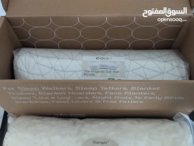 متفرقات من موقع أمازون مخدة طبية وكفوف جيم