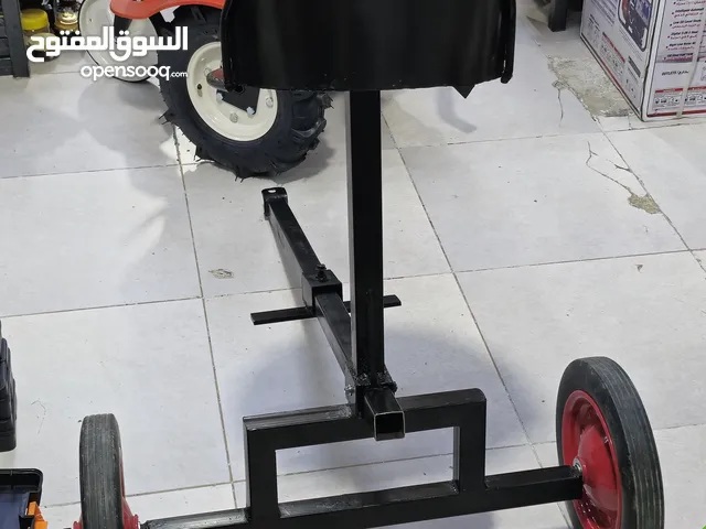 ترولي عربة نقل يركب على حراثة زراعية للتنقل حديد صنع عمان تسهيل التنقل بين مزارع