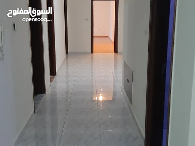 شقة للبيع مساحة 180 متر في طبربور قرب جامعة العلوم الإسلامية