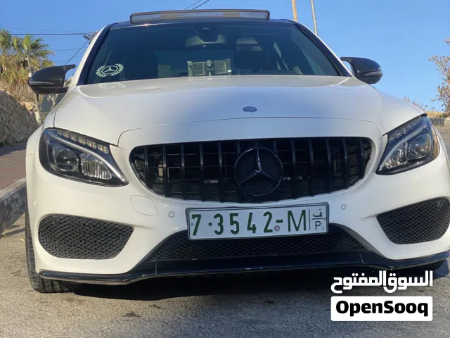 2016 مرسيدس بنز الفئة-C C 200
