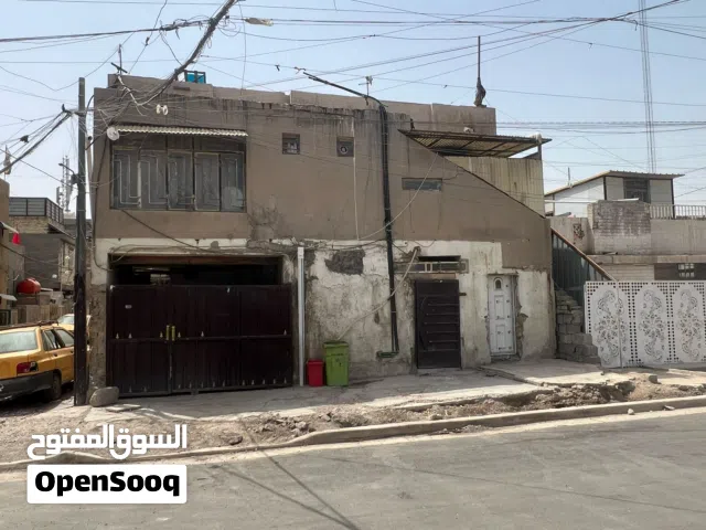 133 m2 5 Bedrooms Townhouse for Sale in Baghdad Jadeeda