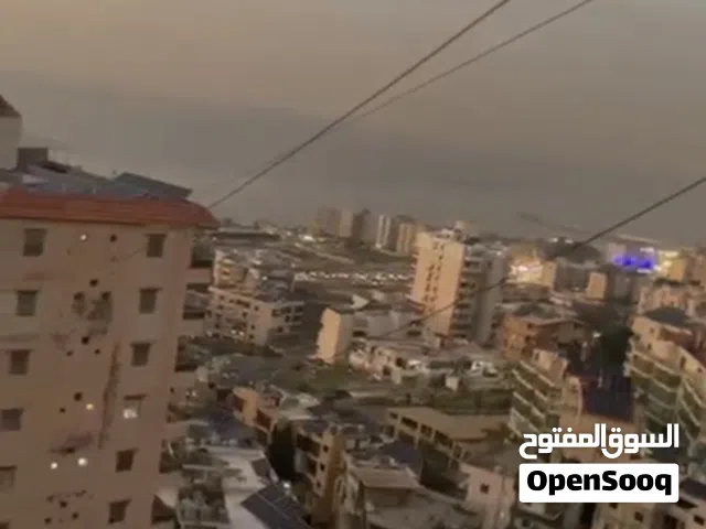 غرفتين وصالون حمام يرمونك إطلالة بحرية عالية صيفية في خلدة بناء مخدم
