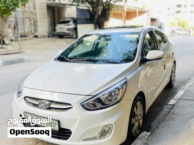 بالسعررر المميز والمنافس هونداي اكسنت 2018/17 مطور 1600 جير اوتومات 4 غيار اصل كوري فتحة سحب شركة